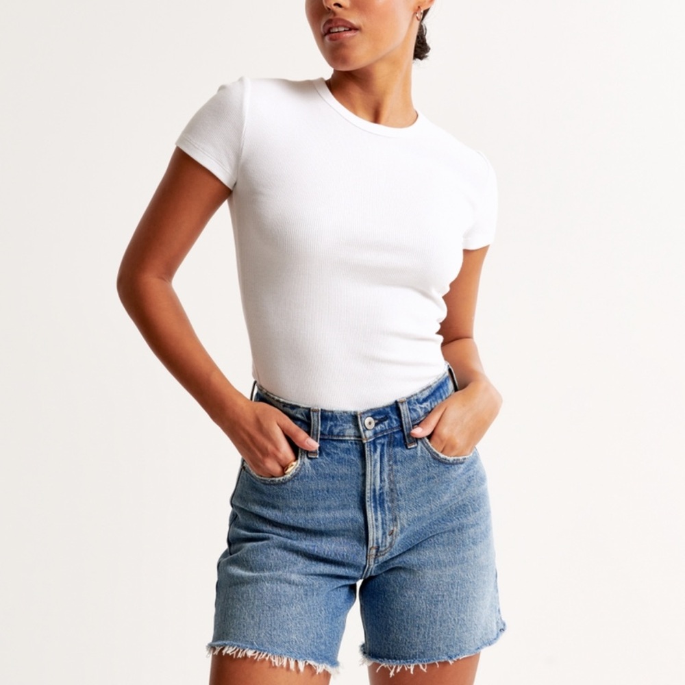 Abercrombie high rise Dad short